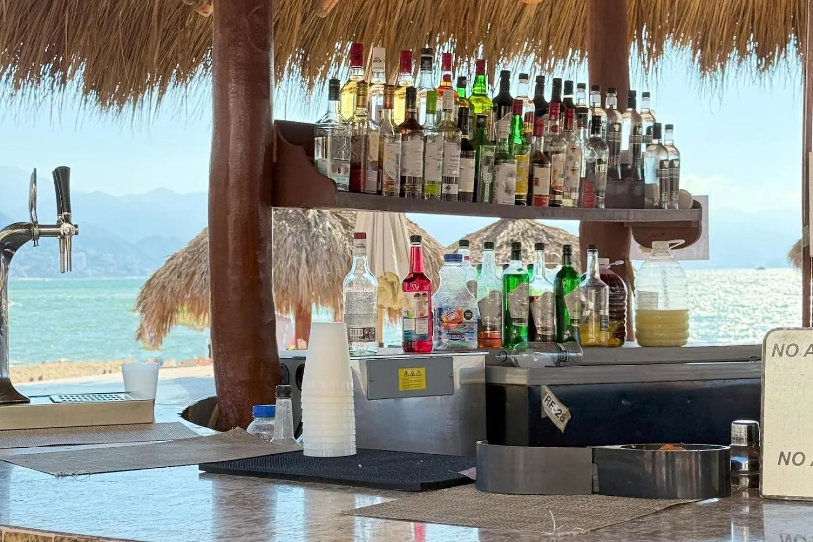 Prime Beachfront Flat & Balcony! Puerto Vallarta