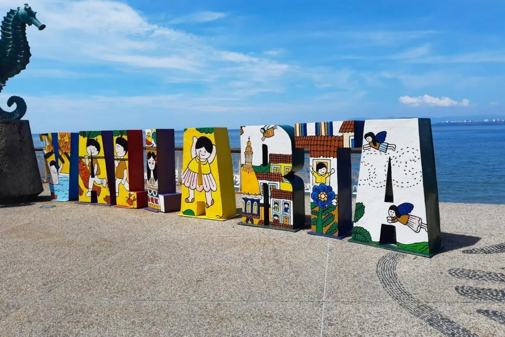 Holiday home Prime Beachfront Flat & Balcony! Puerto Vallarta